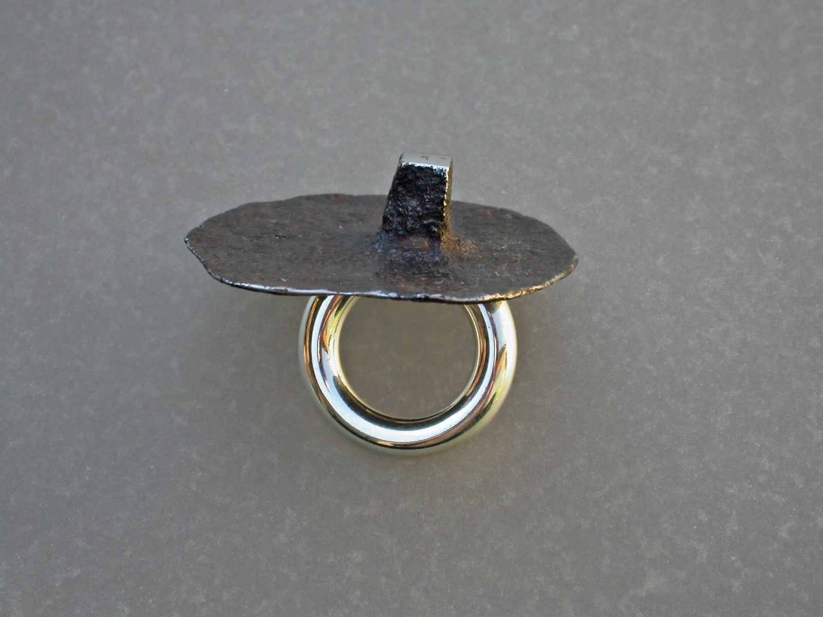 Bague Clou